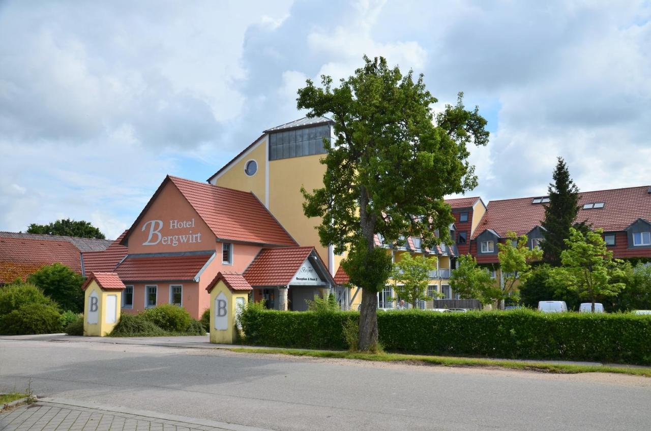 Hotel Bergwirt Herrieden Exterior foto